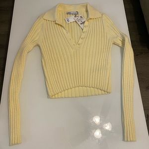 yellow Zara sweater top 💛